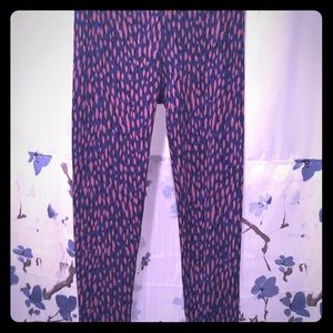 LulaRoe one size leggings